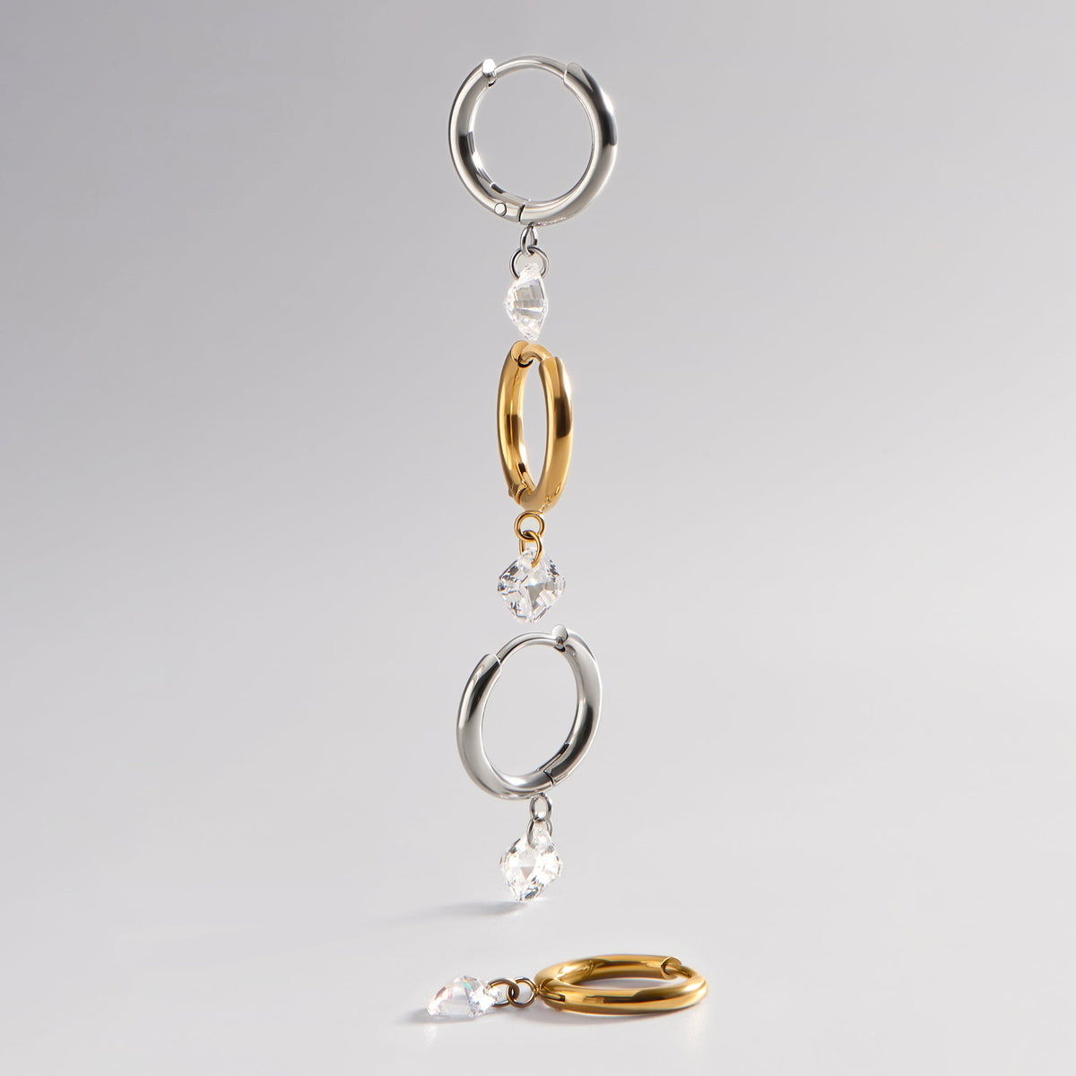 Stainless steel cz pendant huggie earrings boucles d'oreilles dormeuses pendantes zircons acier inoxydable argent silver gold or MIAJWL