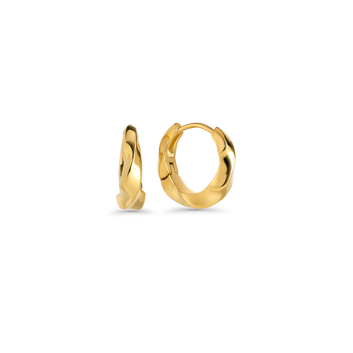 Polished gold huggie hoop earrings with a twisted braid design on a white background. Nickel-free, waterproof & tarnish-resistant stainless steel earrings for sensitive skin, minimalist luxury jewelry by Mia Bijoux Canada.

Boucles d'oreilles anneaux dorées polies au design torsadé sur fond blanc. Boucles d'oreilles en acier inoxydable sans nickel, résistantes à l'eau et anti-ternissement pour peaux sensibles, bijouterie de luxe minimaliste par Mia Bijoux Canada.