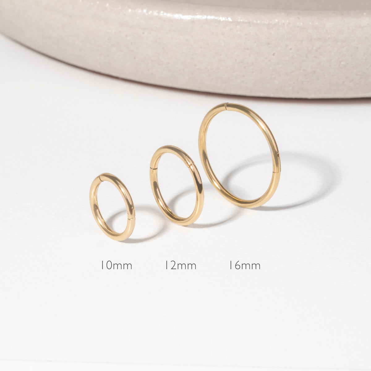 Anneaux 12 mm minces ne ternit pas acier inoxydable couleur or MIA